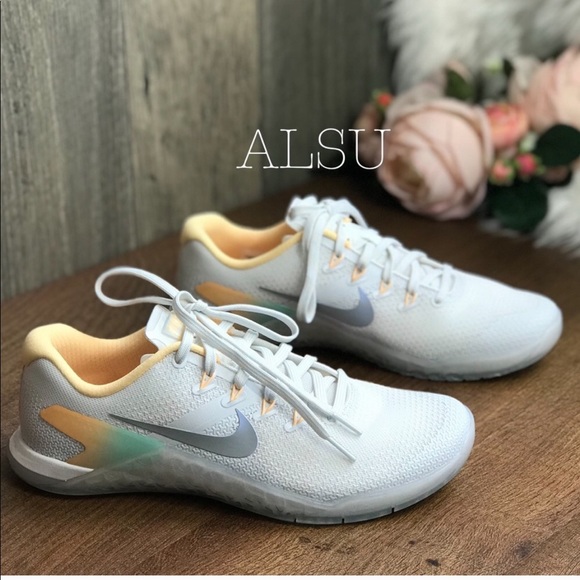 Nike Shoes - NWT Nike Metcon 4 Rise Summit White W AUTHENTIC